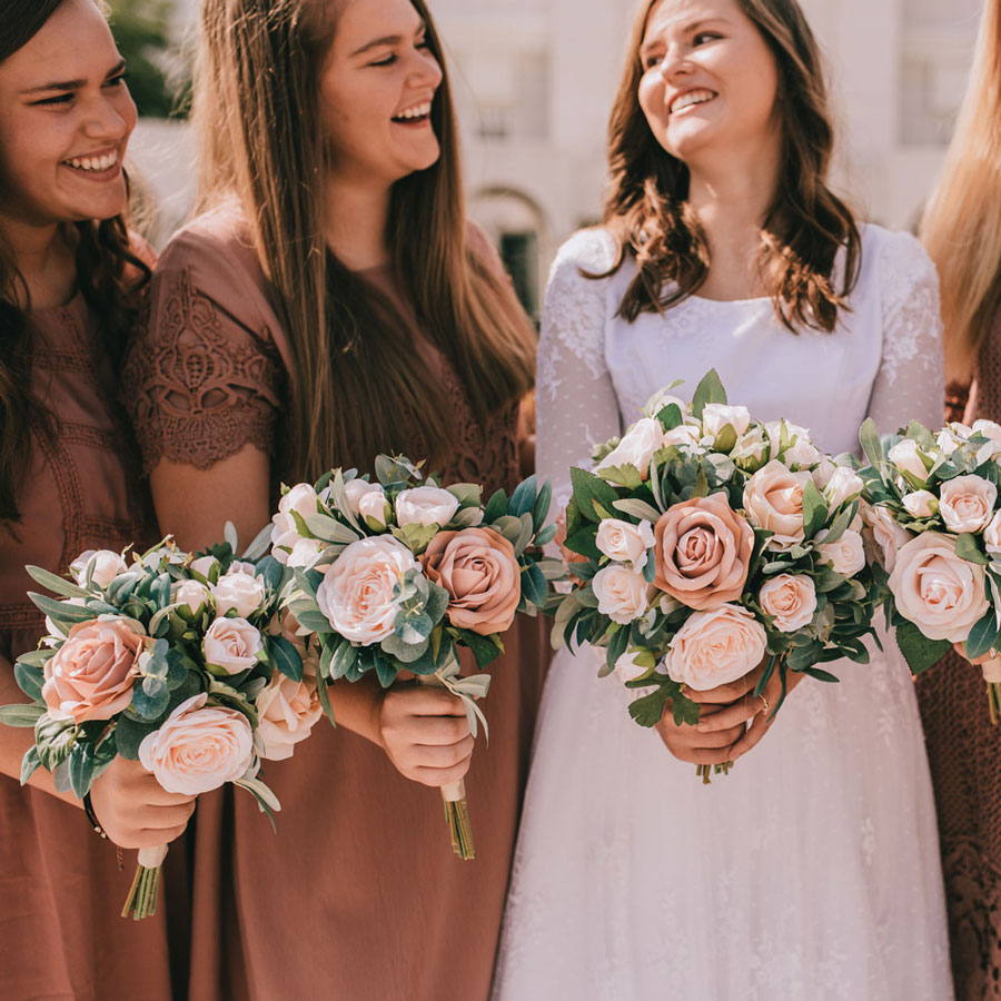 Champagne & Taupe Bridesmaid Bouquets